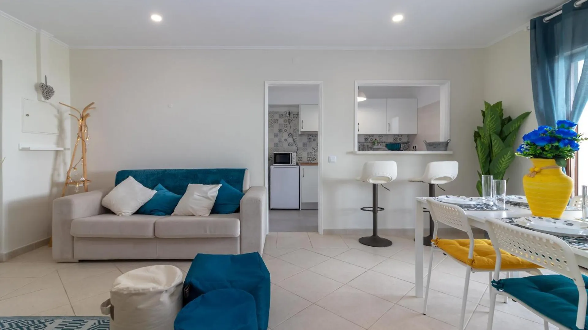 Apartment Breeze Located In The Heart Of Carvoeiro Carvoeiro