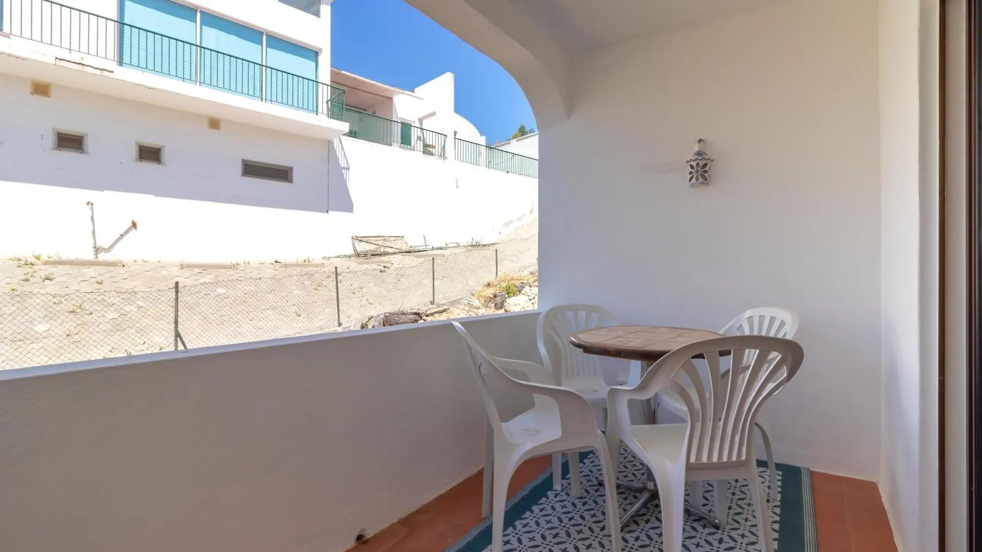 Apartment Breeze Located In The Heart Of Carvoeiro Carvoeiro